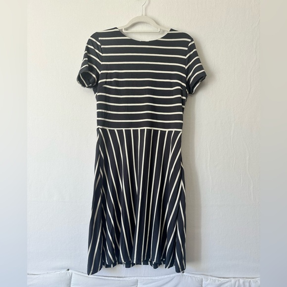 LOFT Dresses & Skirts - LOFT Navy & White Striped Dress – Women’s Size 8